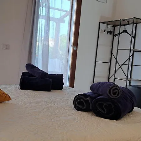 San Teodoro Rooms ゲストハウス