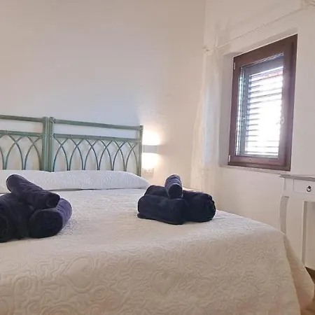 San Teodoro Rooms *